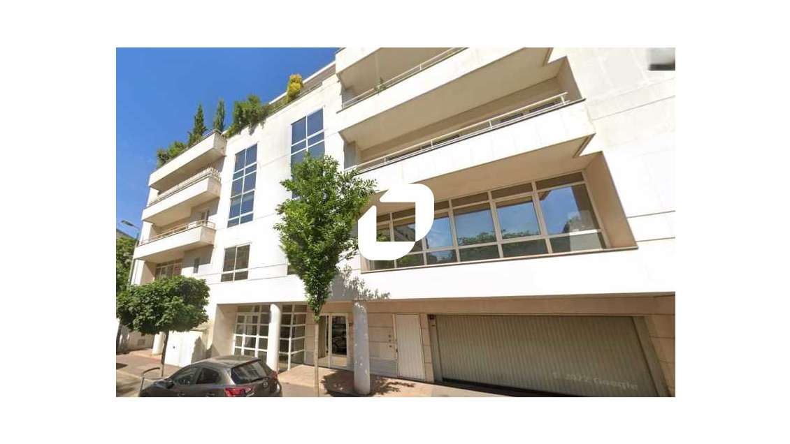A louer Bureaux 143m² Issy les moulineaux