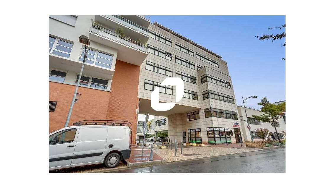 A louer Bureaux 97m² Issy les moulineaux