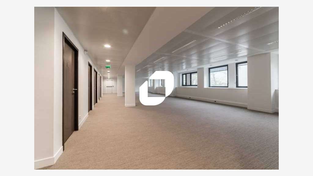 A louer Bureaux 111m² Issy les moulineaux