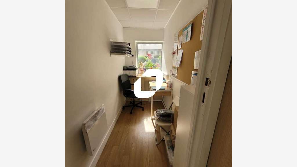 A louer Bureaux 97m² Issy les moulineaux