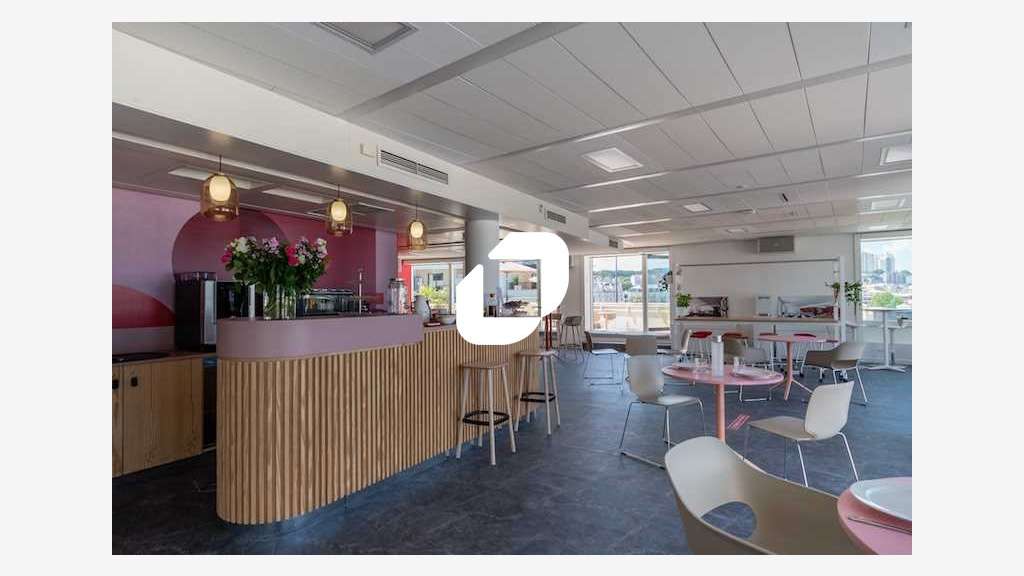 A louer Bureaux 392m² Issy les moulineaux