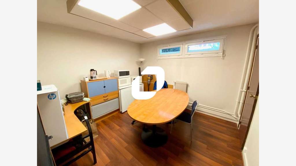 A louer Bureaux 80m² Issy les moulineaux