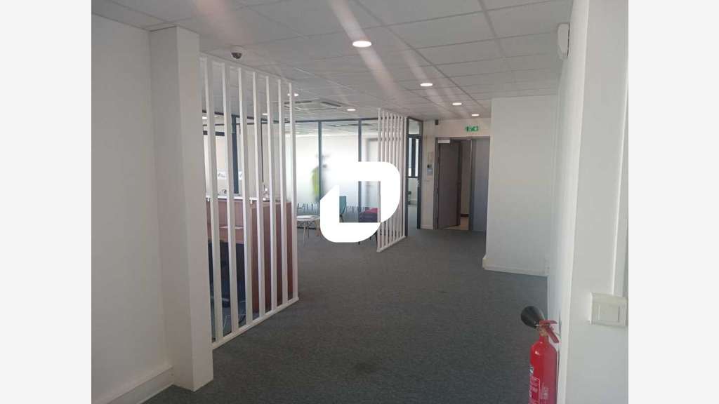 A louer Bureaux 324m² Issy les moulineaux