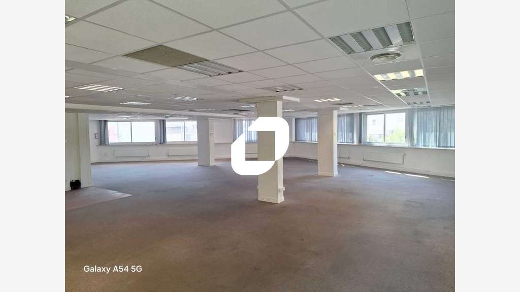 A louer Bureaux 177m² Issy les moulineaux