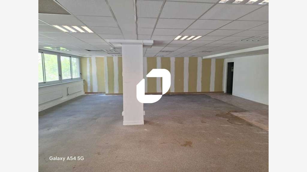 A louer Bureaux 177m² Issy les moulineaux