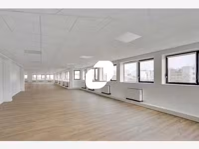 A louer Bureaux 2476m² Issy les moulineaux