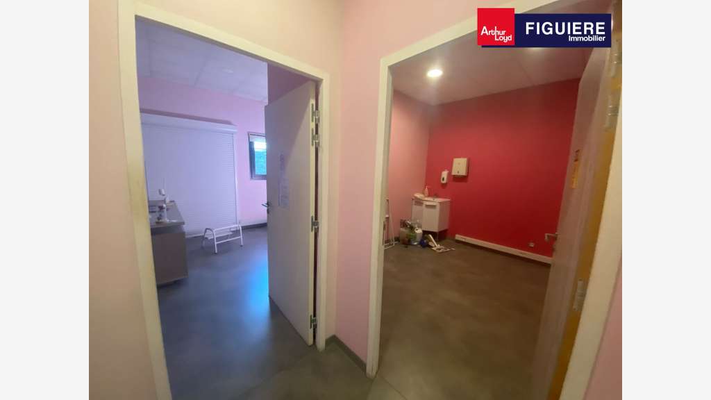 Bureaux médicaux 55m² à louer ZA du Tubé à Istres