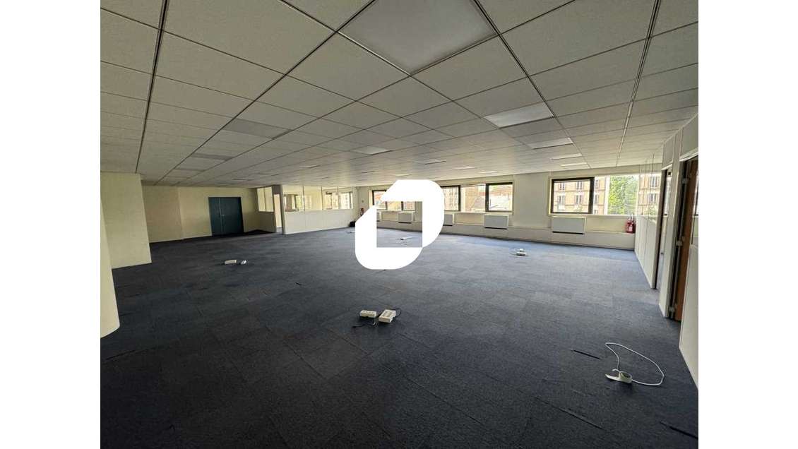 A louer Bureaux 463m² Ivry sur seine
