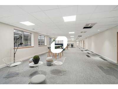 Location Bureaux à Ivry-sur-Seine