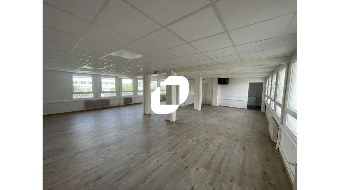 A louer Bureaux 140m² Ivry sur seine