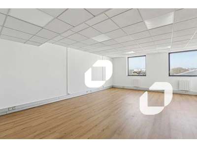 Location Bureaux à Ivry-sur-Seine