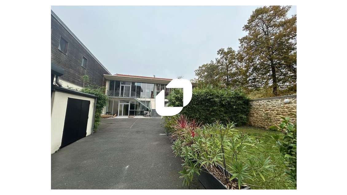 A louer Bureaux 113m² Ivry sur seine