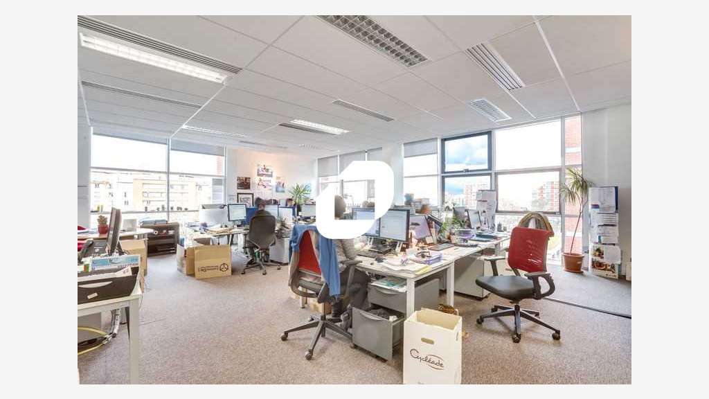 A louer Bureaux 636m² Ivry sur seine
