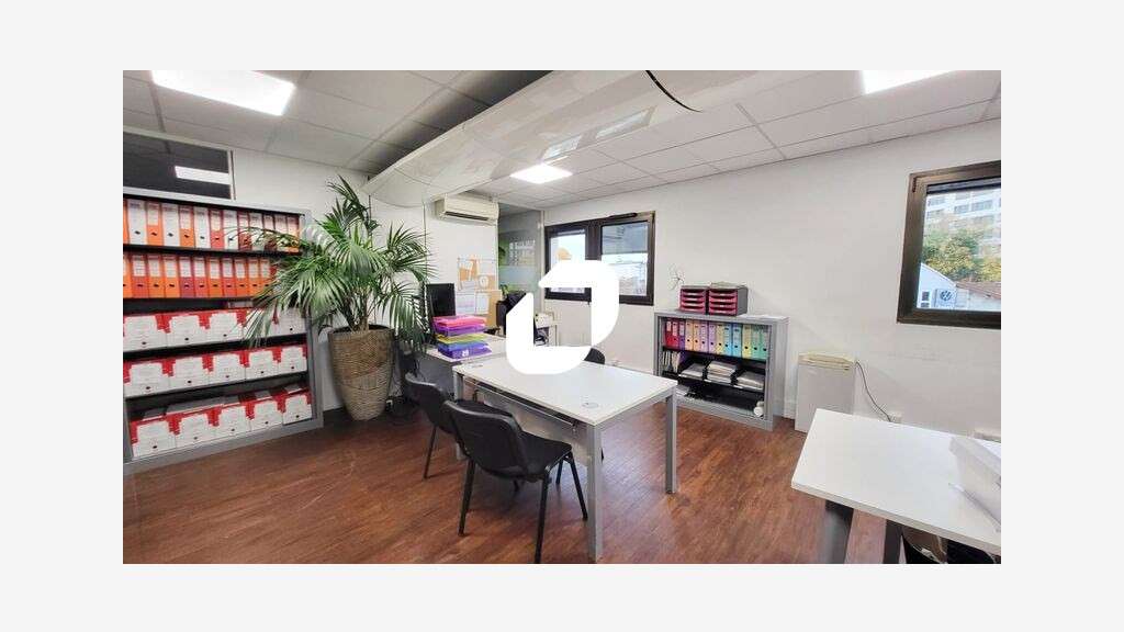 A louer Bureaux 100m² Ivry sur seine