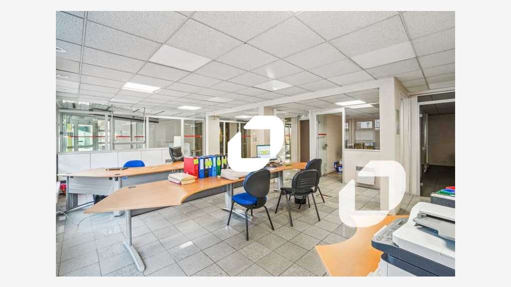 A louer Bureaux 172m² Ivry sur seine