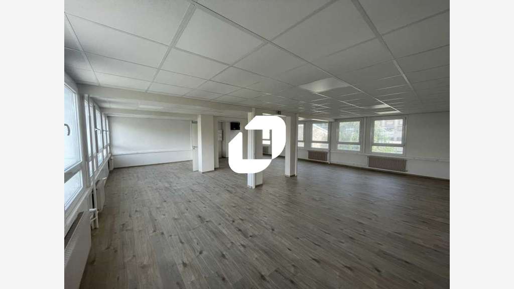 A louer Bureaux 265m² Ivry sur seine