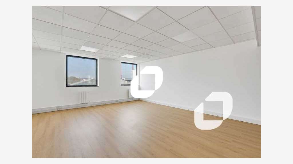 A louer Bureaux 97m² Ivry sur seine