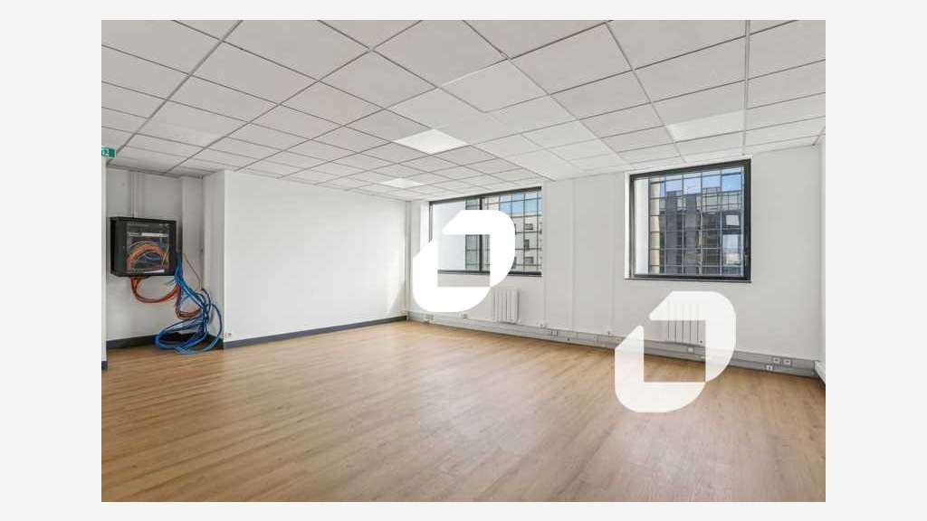 A louer Bureaux 97m² Ivry sur seine
