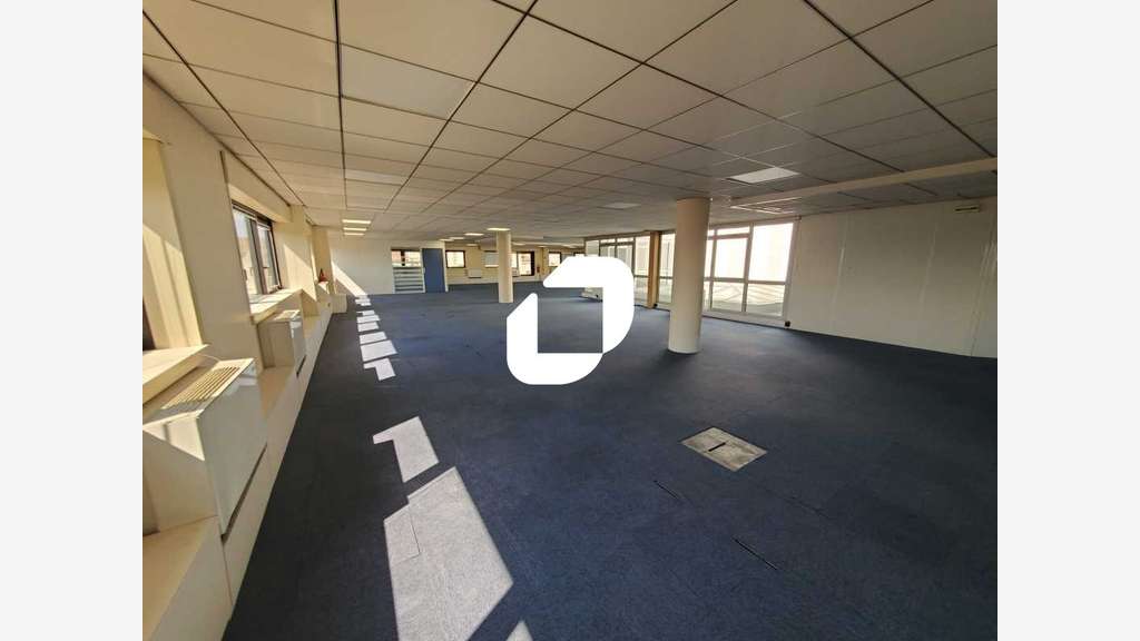 A louer Bureaux 463m² Ivry sur seine