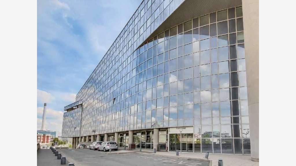 À louer bureaux de 30 à 1 515m² en front de Seine