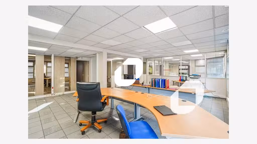 A louer Bureaux 172m² Ivry sur seine