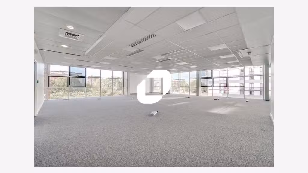 A louer Bureaux 350m² Ivry sur seine