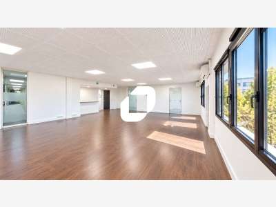 A louer Bureaux 479m² Ivry sur seine