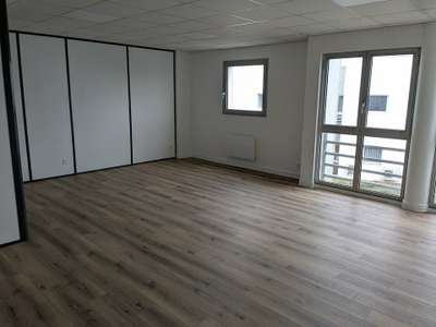 Location Bureaux à Jaunay-Marigny