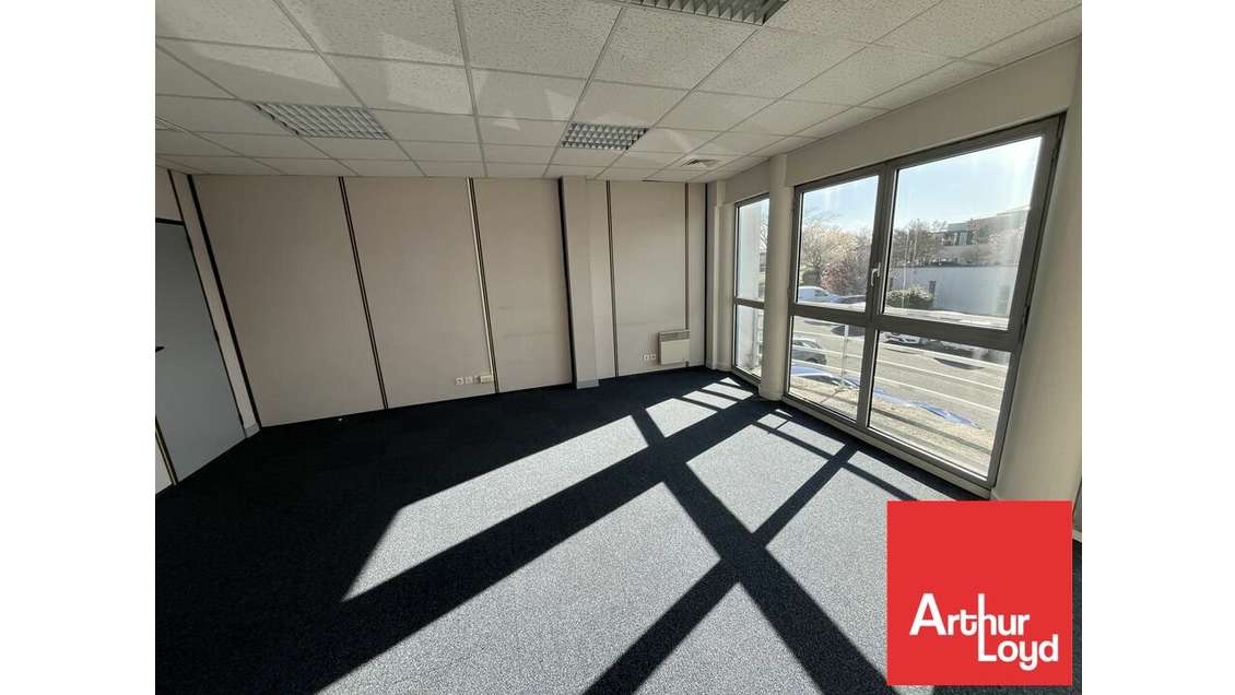 Bureaux 474m² à louer Technopole du Futuroscope