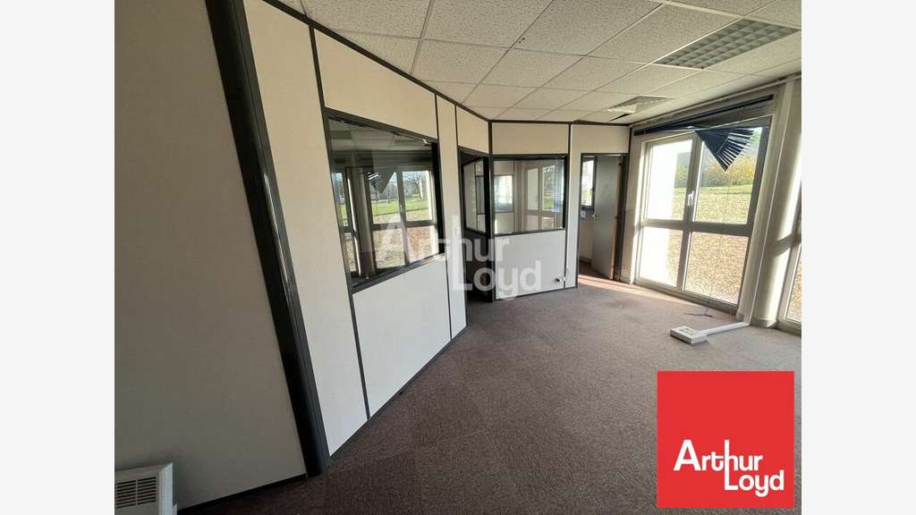 JAUNAY-MARIGNY - BUREAUX à louer