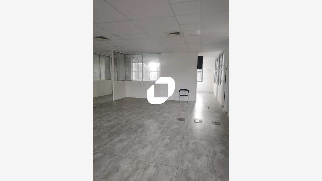 A louer Bureaux 800m² Joinville le pont