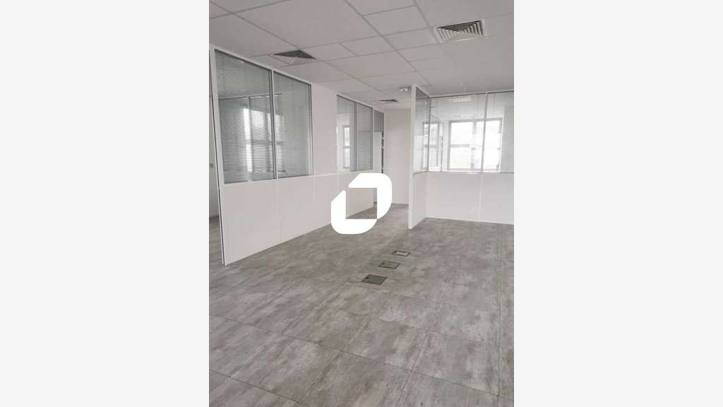 A louer Bureaux 800m² Joinville le pont