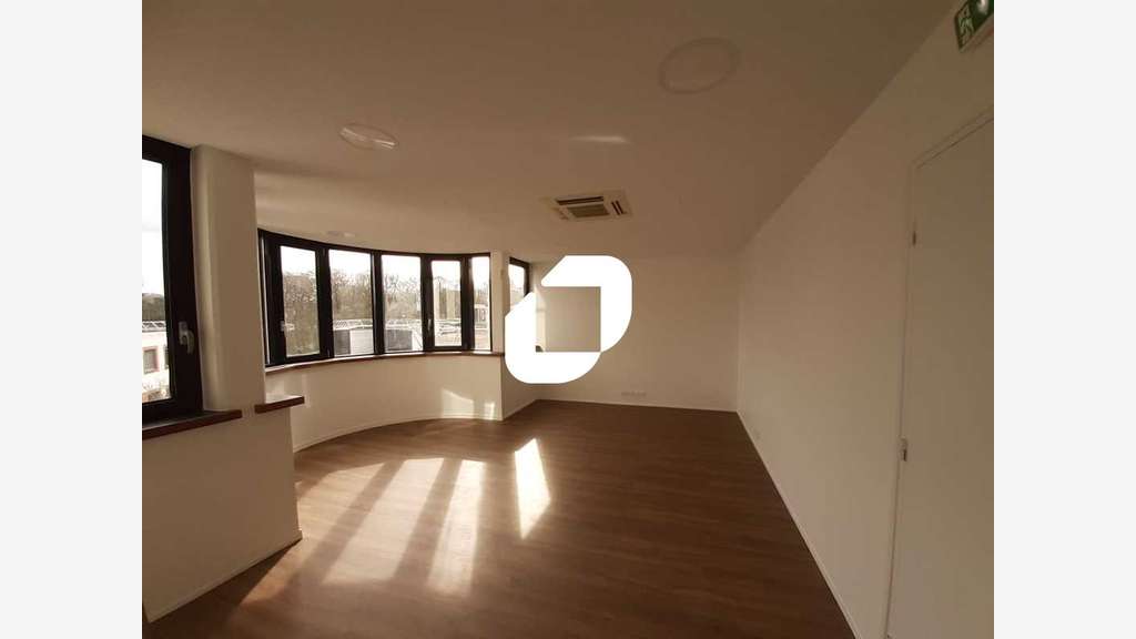 A louer Bureaux 32m² Jouy en josas