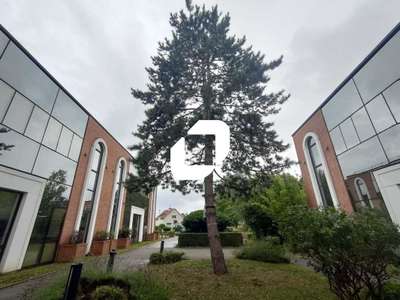 A louer Bureaux 528m² Jouy en josas