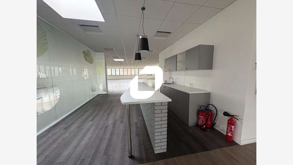 A louer Bureaux 199m² Jouy en josas