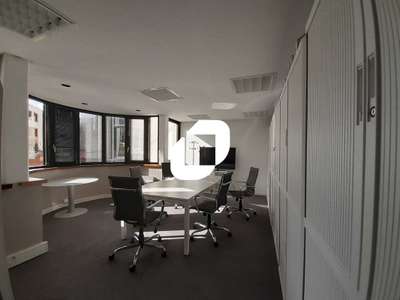 A louer Bureaux 200m² Jouy en josas