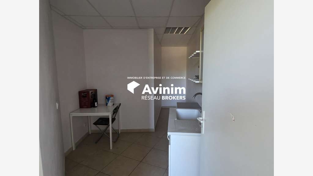 Bureau 35m² R+1 à louer à Juvignac