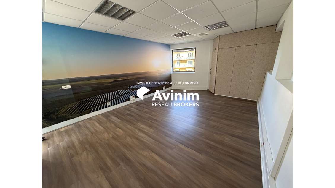 À louer – Bureaux rénovés de 186 m²
