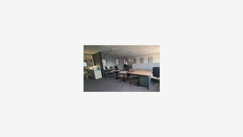À louer bureaux de 250 à 500m² ZA des Théologiens