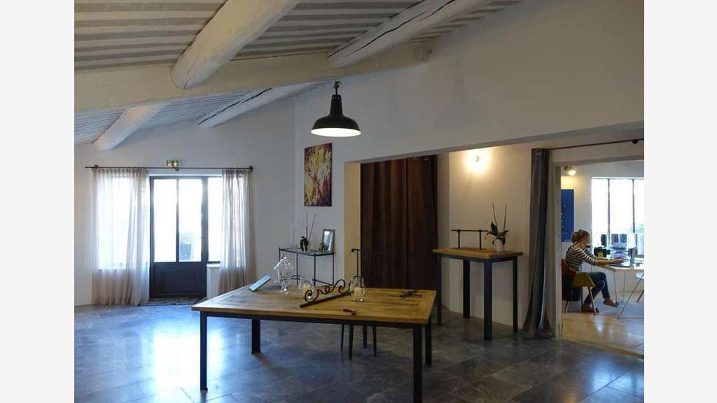 À louer – Bureaux de 42 à 136 m² à L'Isl