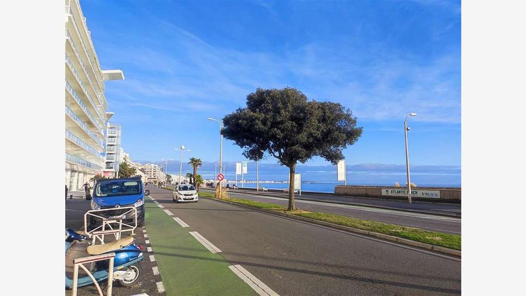 A louer bureau 80m² face mer à La Baule-Escoublac