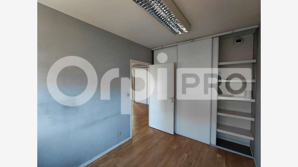 A Louer bureau de 70m² à La Baule-Escoublac