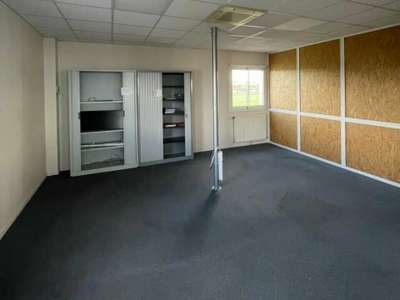 Bureaux de 1385m² à louer en ZI sur Troyes