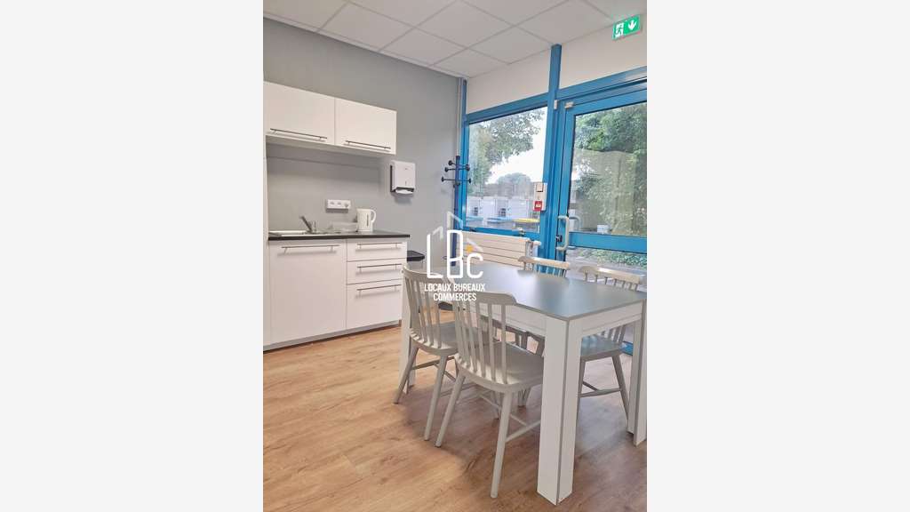 A louer bureau 46m² R+1 à La Chapelle sur Erdre