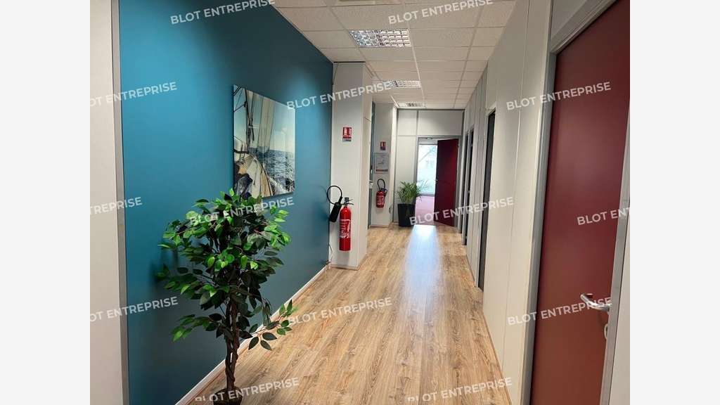 A louer bureaux 416m² à La Chapelle-sur-Erdre