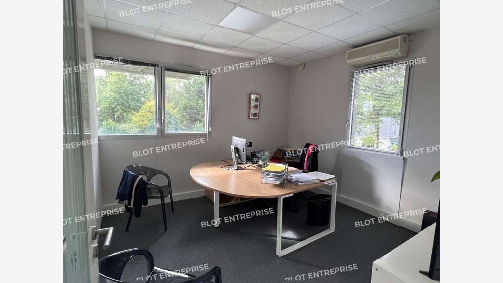 A louer bureaux 456m² R+1 à La Chapelle-sur-Erdre