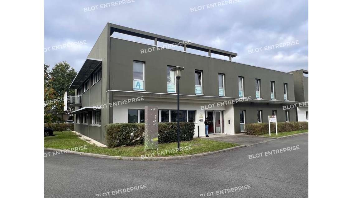 A louer bureaux 456m² R+1 à La Chapelle-sur-Erdre