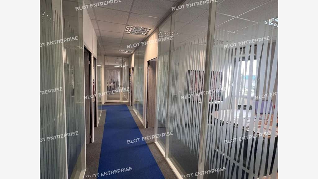 A louer bureaux 456m² R+1 à La Chapelle-sur-Erdre