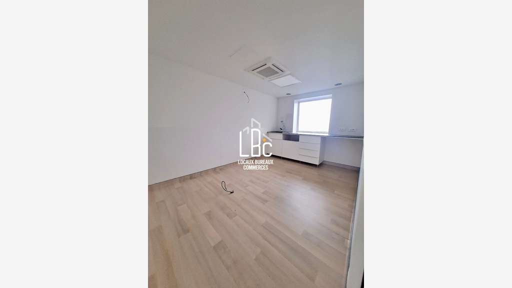 Bureau 18m² à louer à La Chapelle sur Erdre