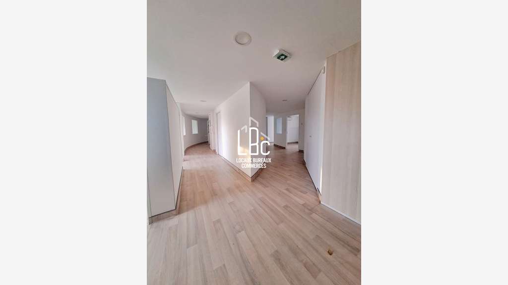 Bureau 18m² à louer à La Chapelle sur Erdre